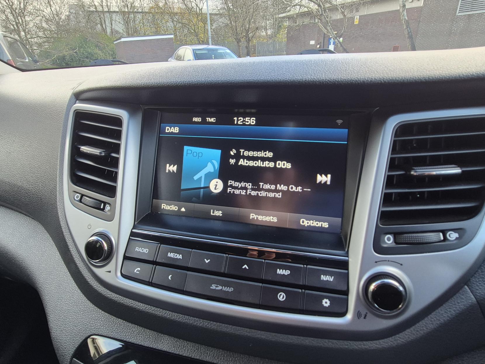 Hyundai TUCSON 1.7 CRDi Blue Drive Premium SUV 5dr Diesel Manual Euro 6 (s/s) (116 ps)