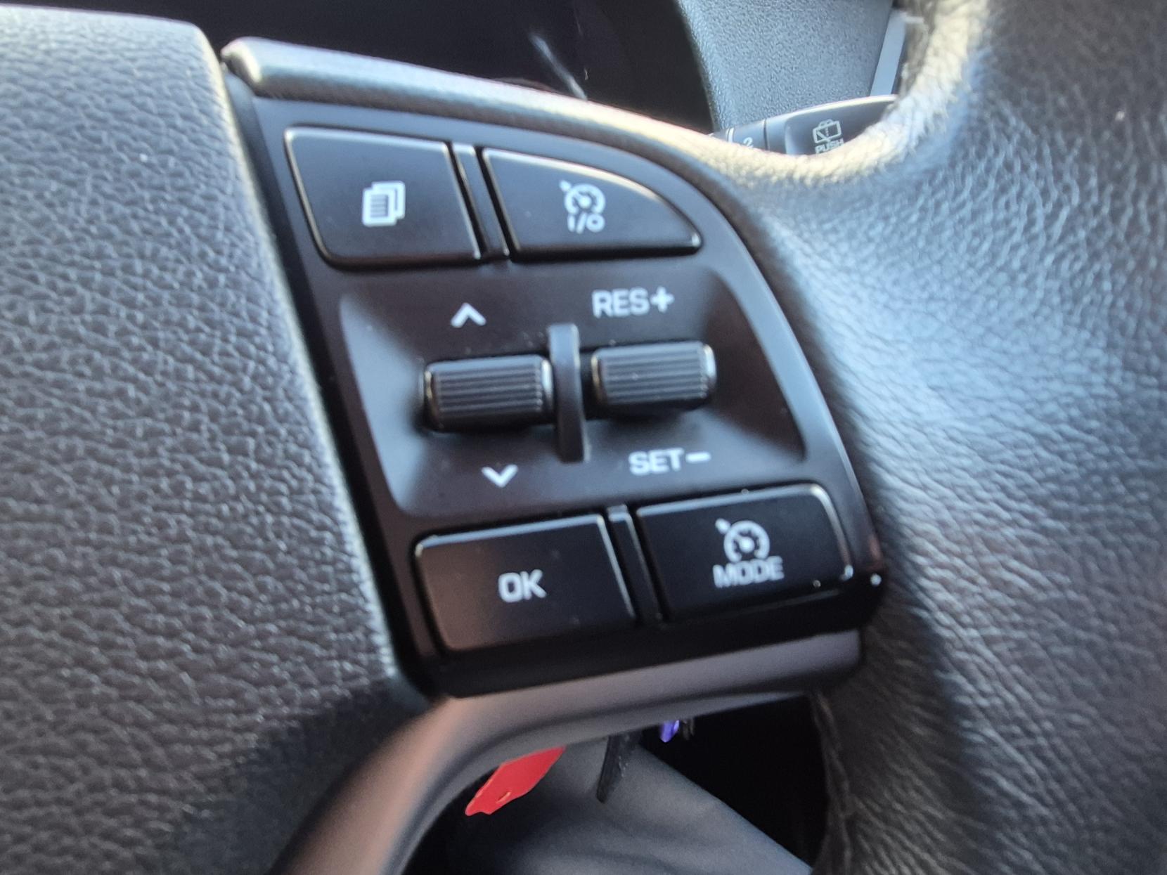 Hyundai TUCSON 1.7 CRDi Blue Drive Premium SUV 5dr Diesel Manual Euro 6 (s/s) (116 ps)