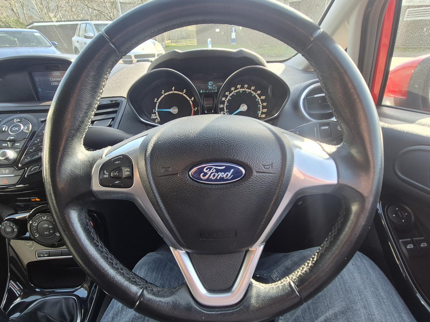 Ford Fiesta 1.0T EcoBoost Zetec Hatchback 5dr Petrol Manual Euro 6 (s/s) (100 ps)