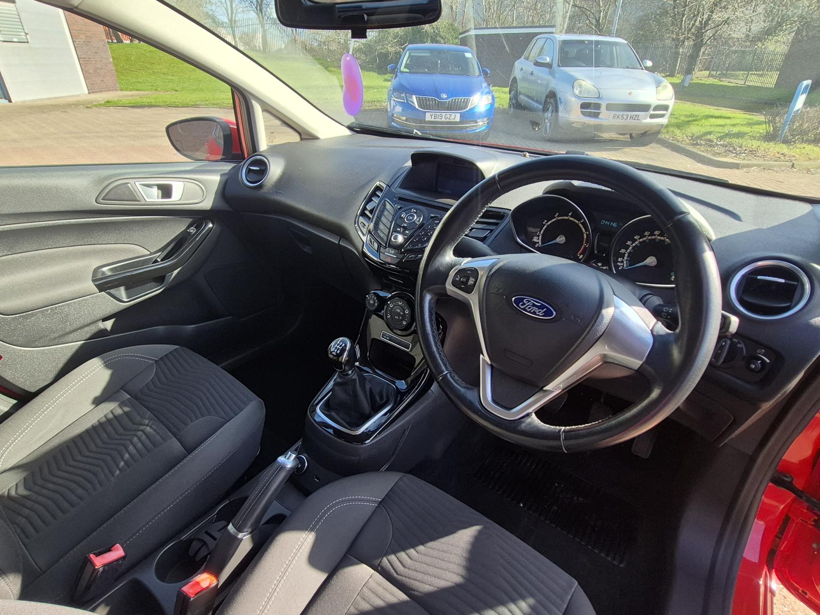 Ford Fiesta 1.0T EcoBoost Zetec Hatchback 5dr Petrol Manual Euro 6 (s/s) (100 ps)