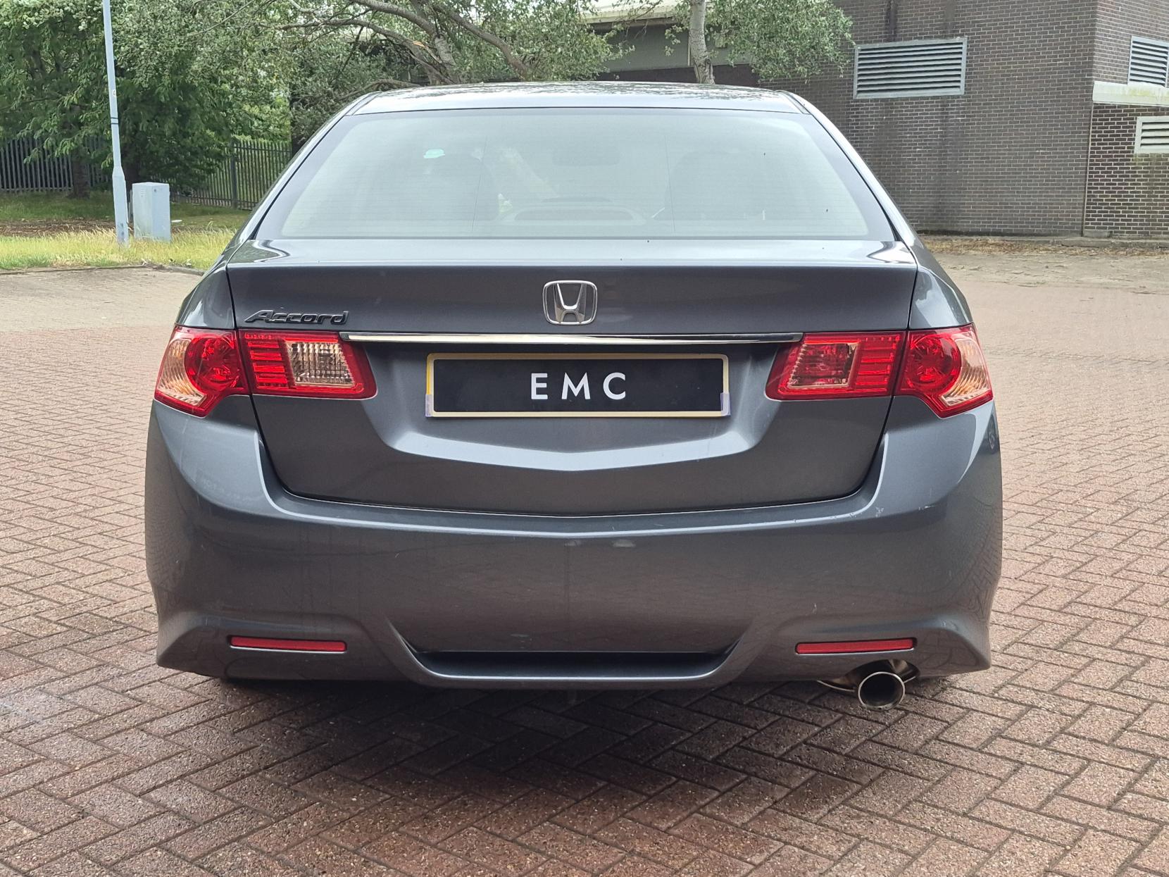 Honda Accord 2.0 i-VTEC ES GT Saloon 4dr Petrol Manual Euro 5 (156 ps)
