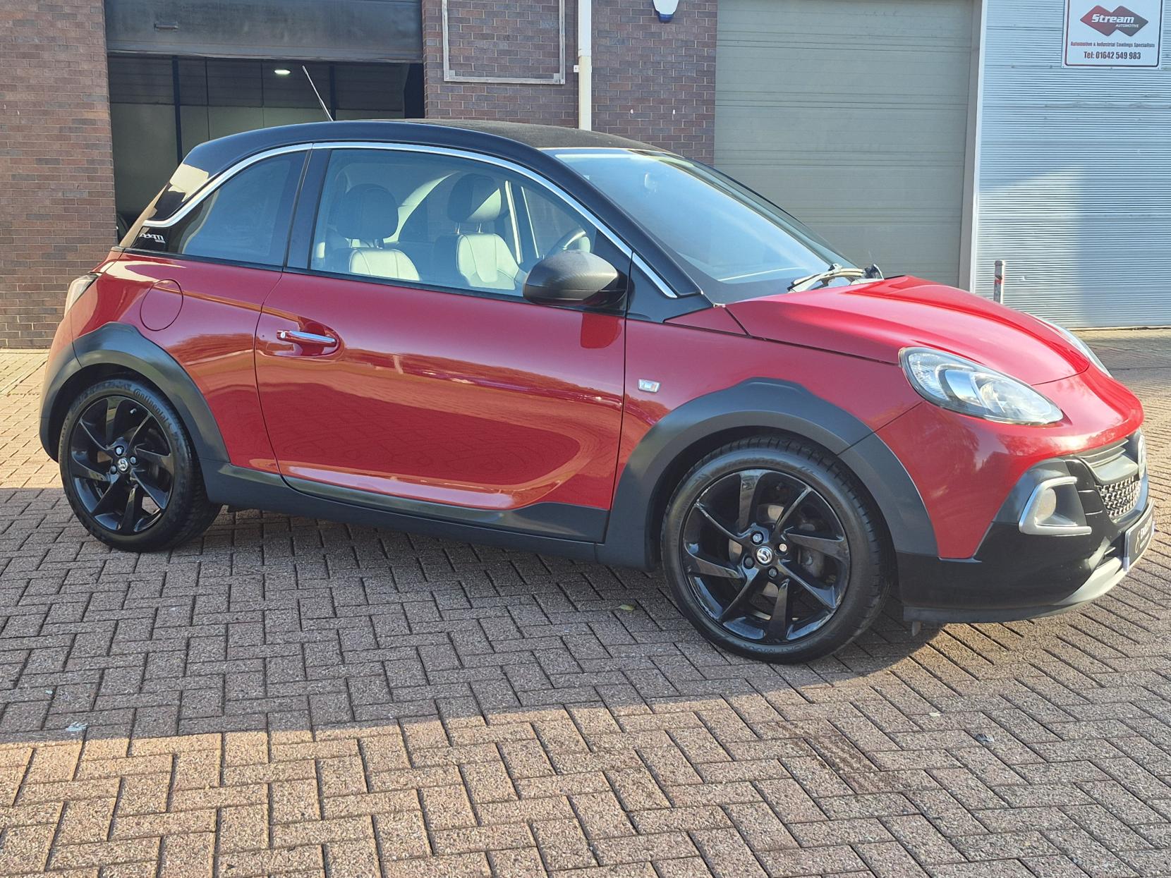 Vauxhall ADAM 1.2 16v ROCKS AIR Hatchback 3dr Petrol Manual Euro 5 (70 ps)