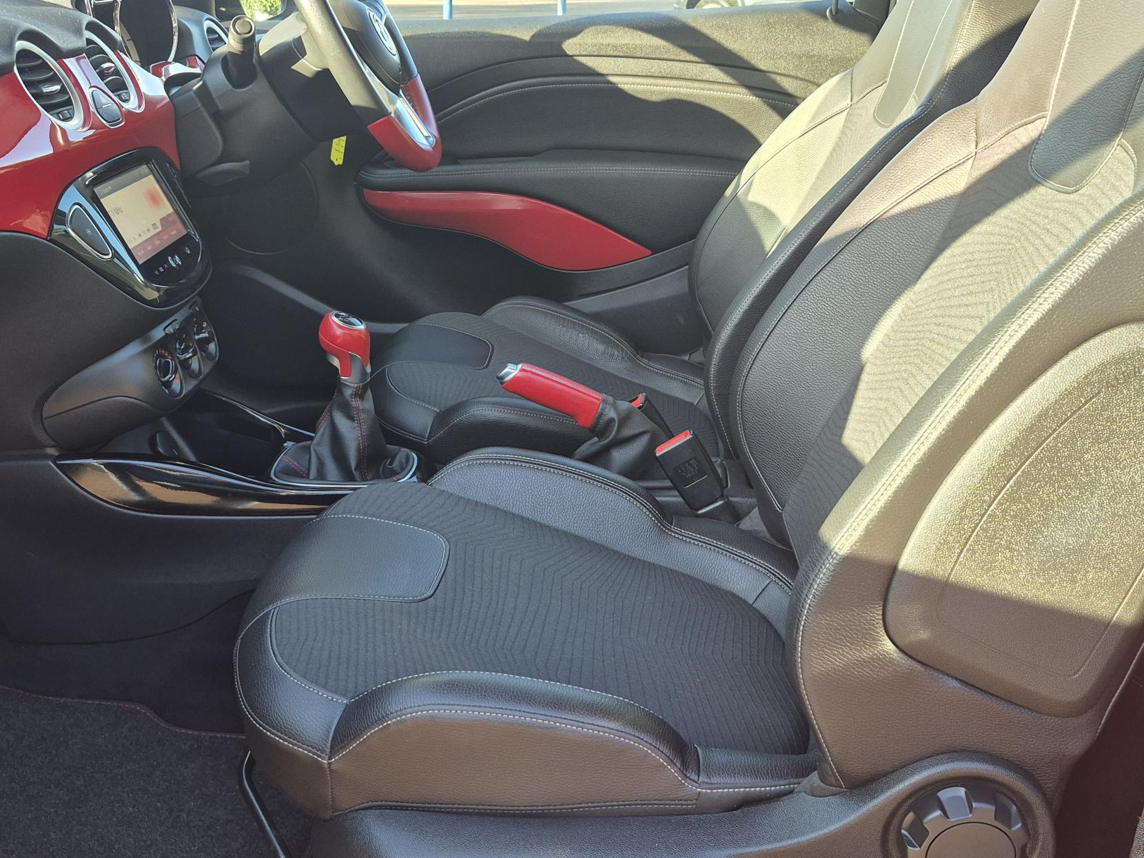 Vauxhall ADAM 1.2 16v ROCKS AIR Hatchback 3dr Petrol Manual Euro 5 (70 ps)
