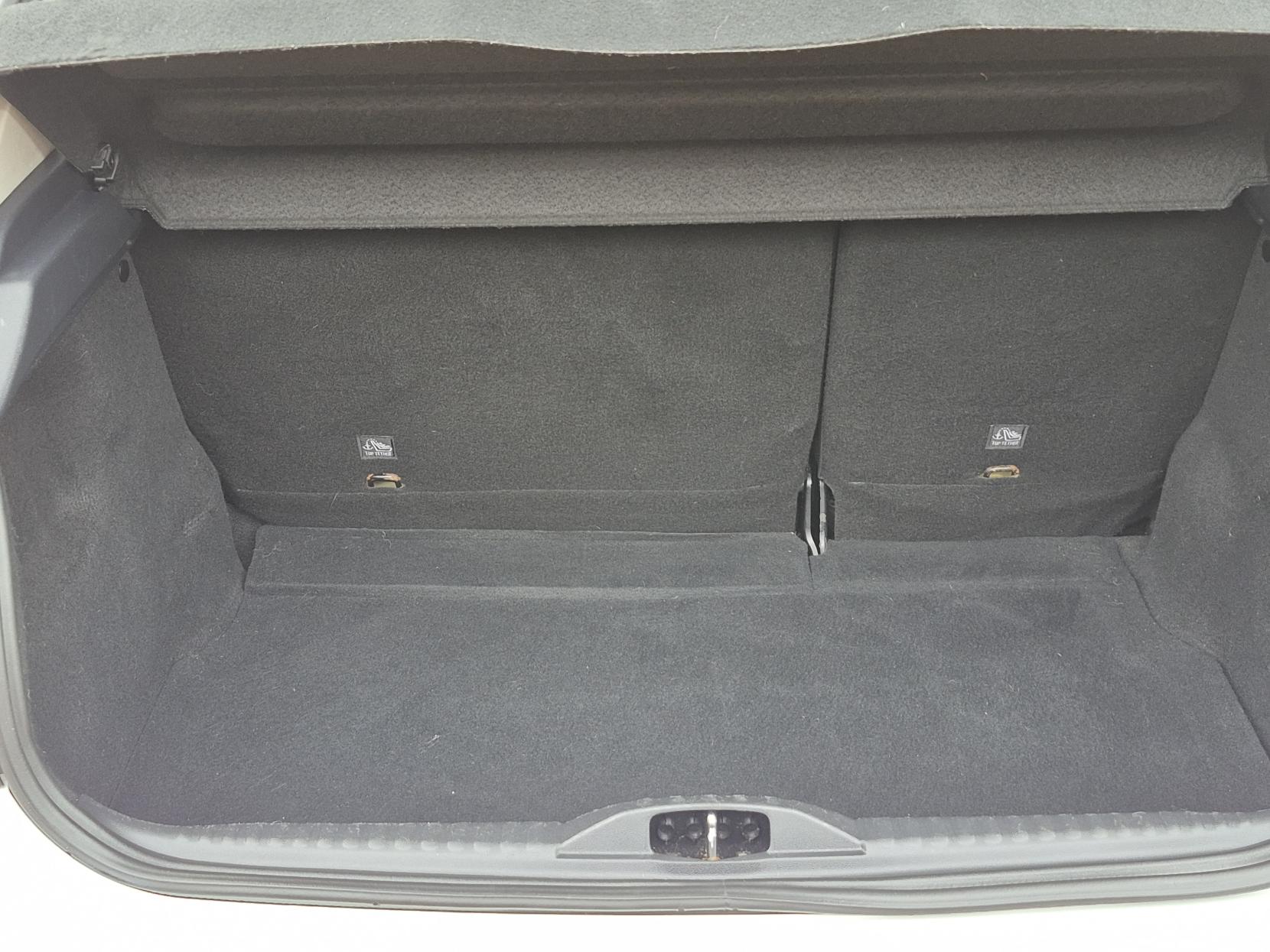 Citroen C3 1.2 PureTech Flair Hatchback 5dr Petrol Manual Euro 6 (82 ps)