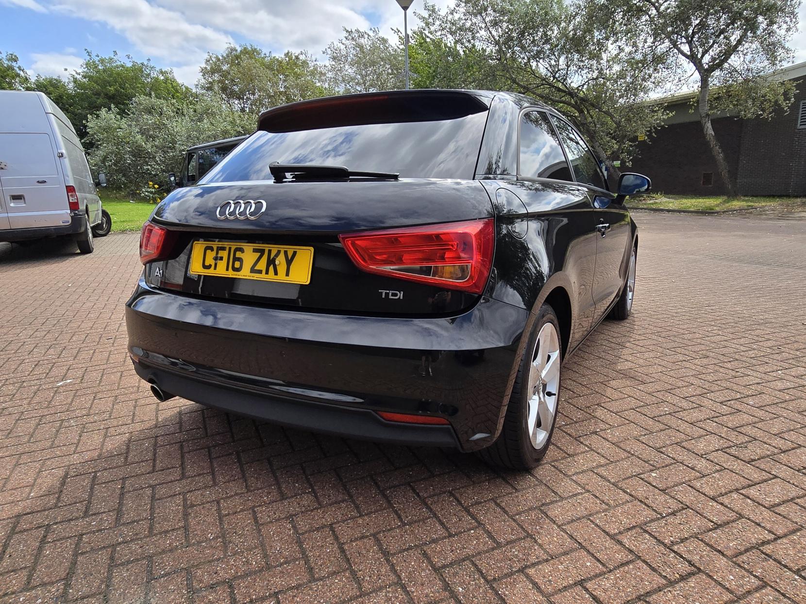 Audi A1 1.6 TDI Sport Hatchback 3dr Diesel Manual Euro 6 (s/s) (116 ps)