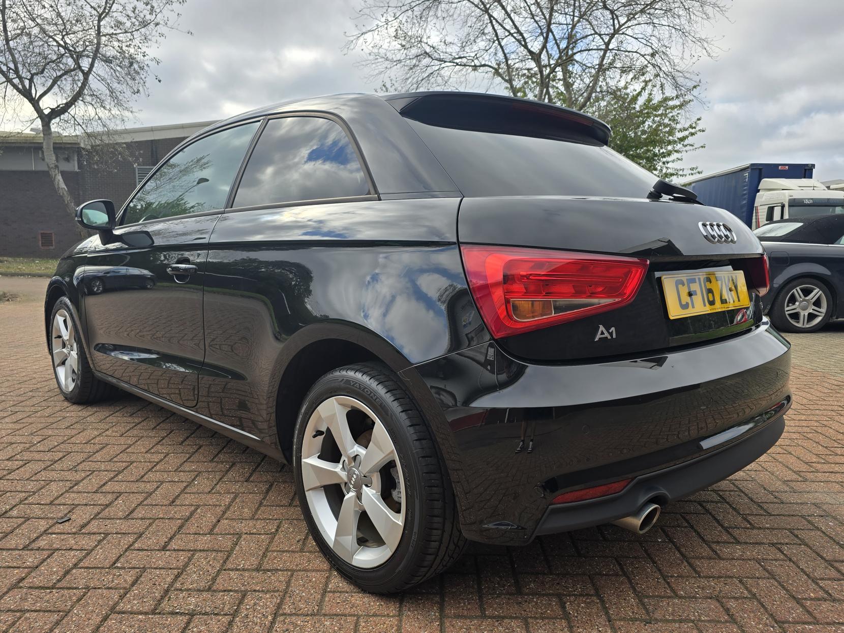 Audi A1 1.6 TDI Sport Hatchback 3dr Diesel Manual Euro 6 (s/s) (116 ps)