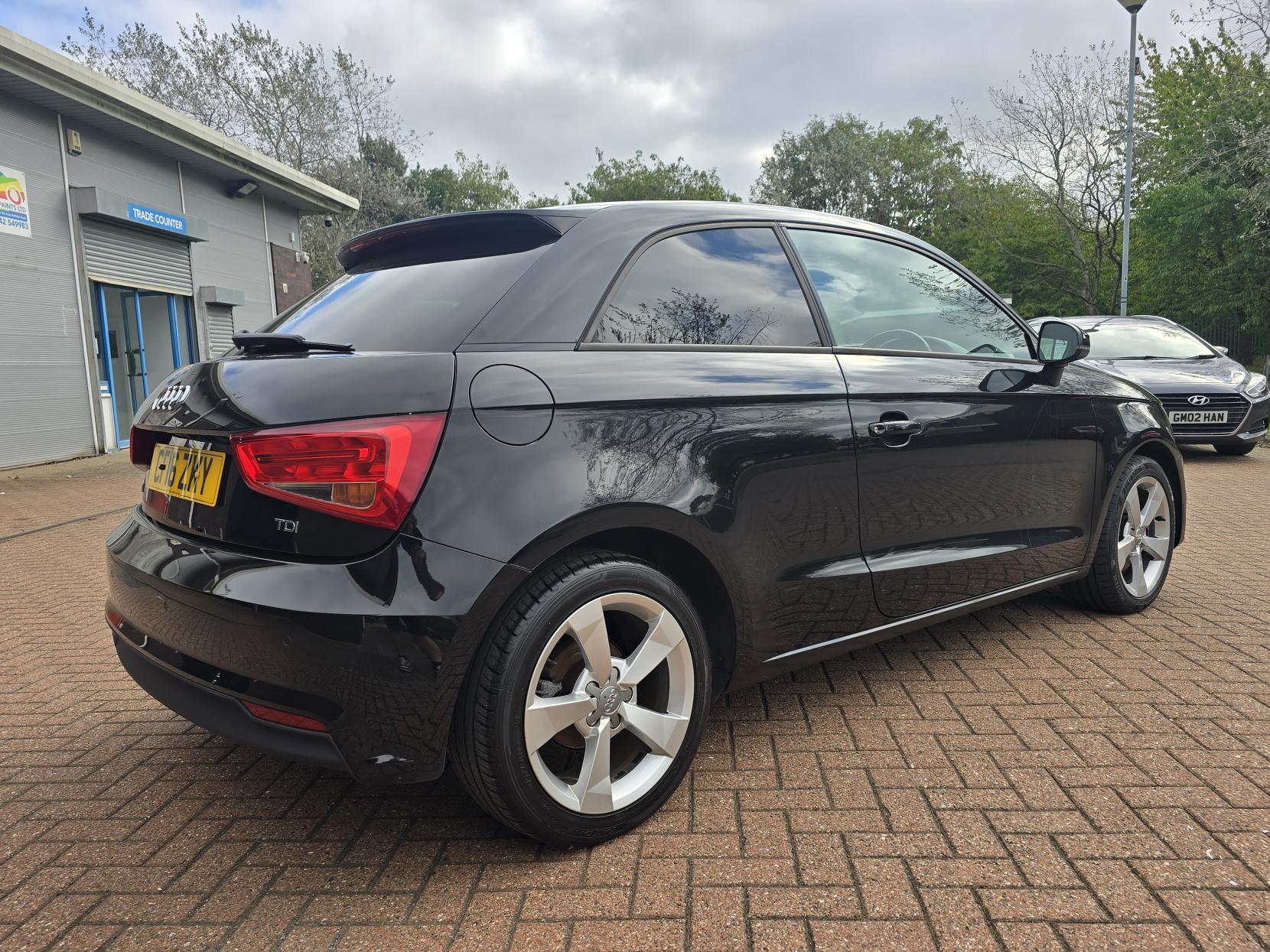 Audi A1 1.6 TDI Sport Hatchback 3dr Diesel Manual Euro 6 (s/s) (116 ps)