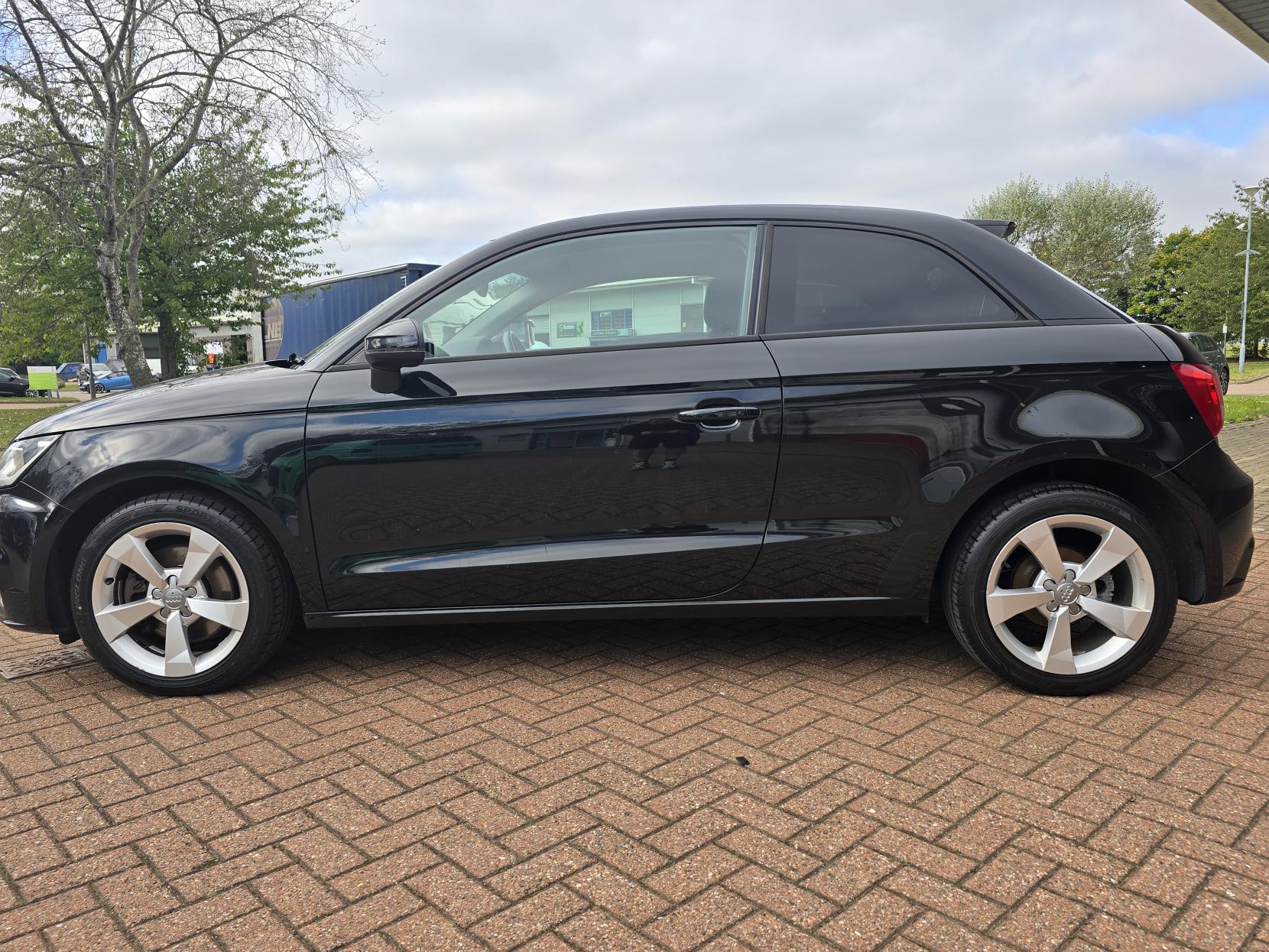 Audi A1 1.6 TDI Sport Hatchback 3dr Diesel Manual Euro 6 (s/s) (116 ps)