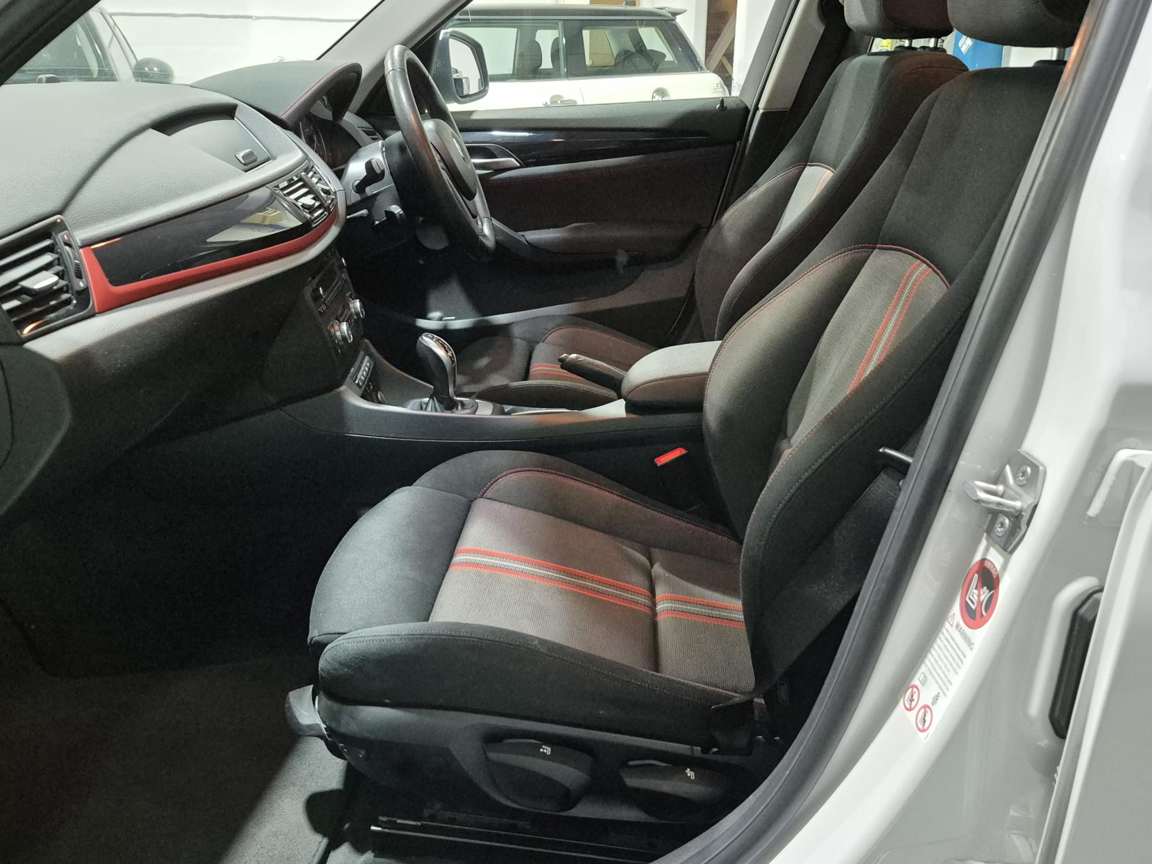 BMW X1 2.0 18d Sport SUV 5dr Diesel Auto xDrive Euro 5 (s/s) (143 ps)