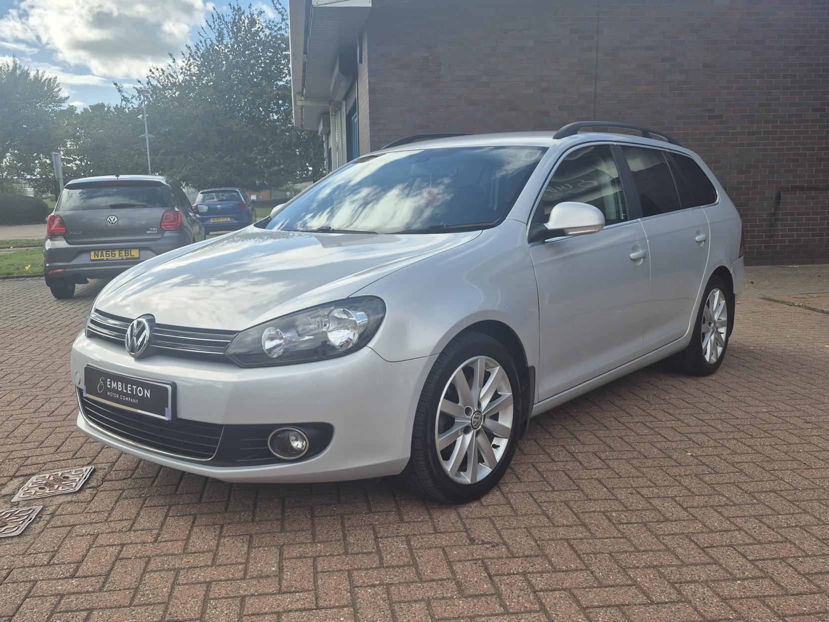 Volkswagen Golf 2.0 TDI Sportline Estate 5dr Diesel DSG Euro 5 (140 ps)