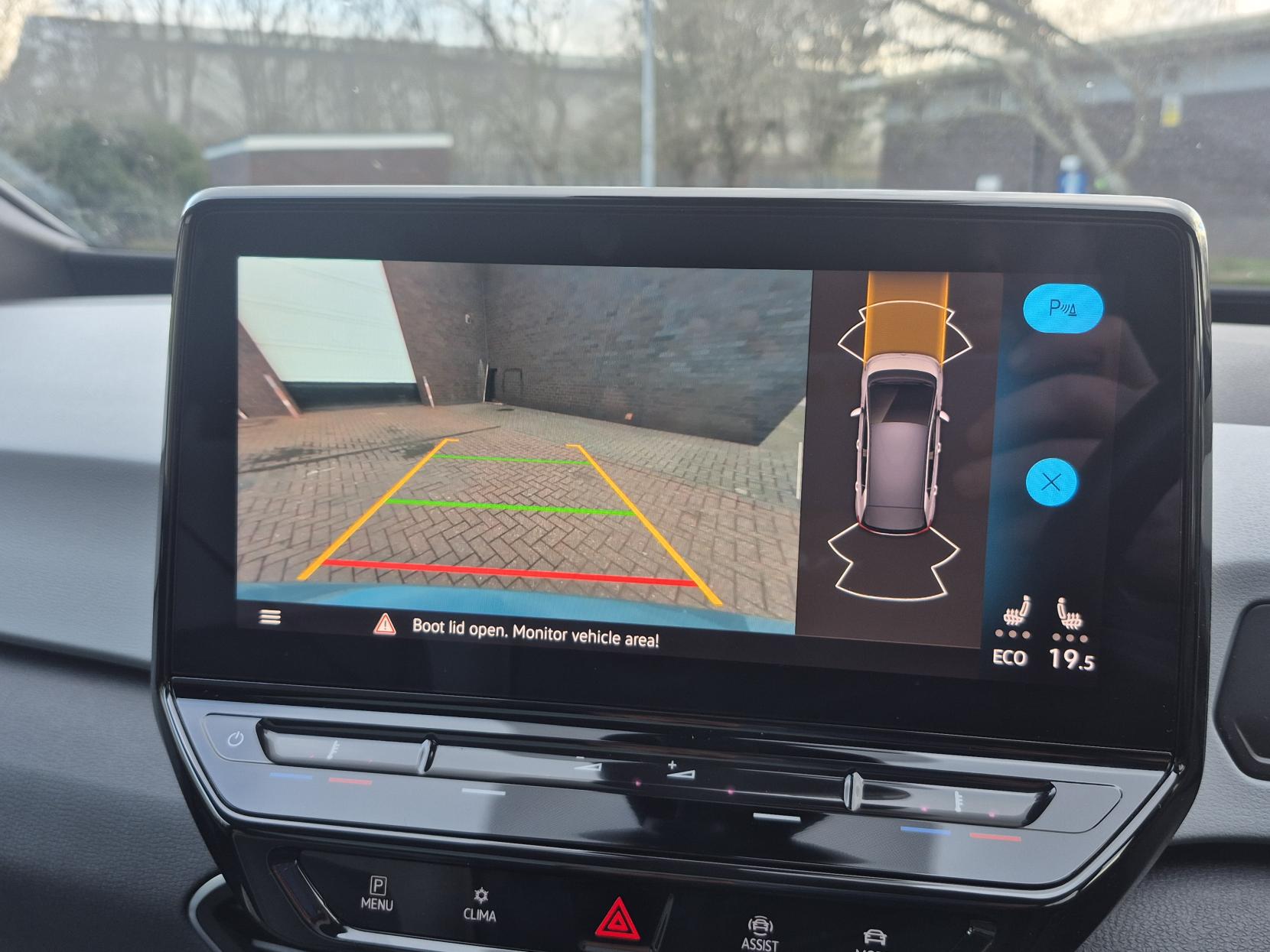 Volkswagen ID.3 Pro Performance 58kWh Family Hatchback 5dr Electric Auto (204 ps)