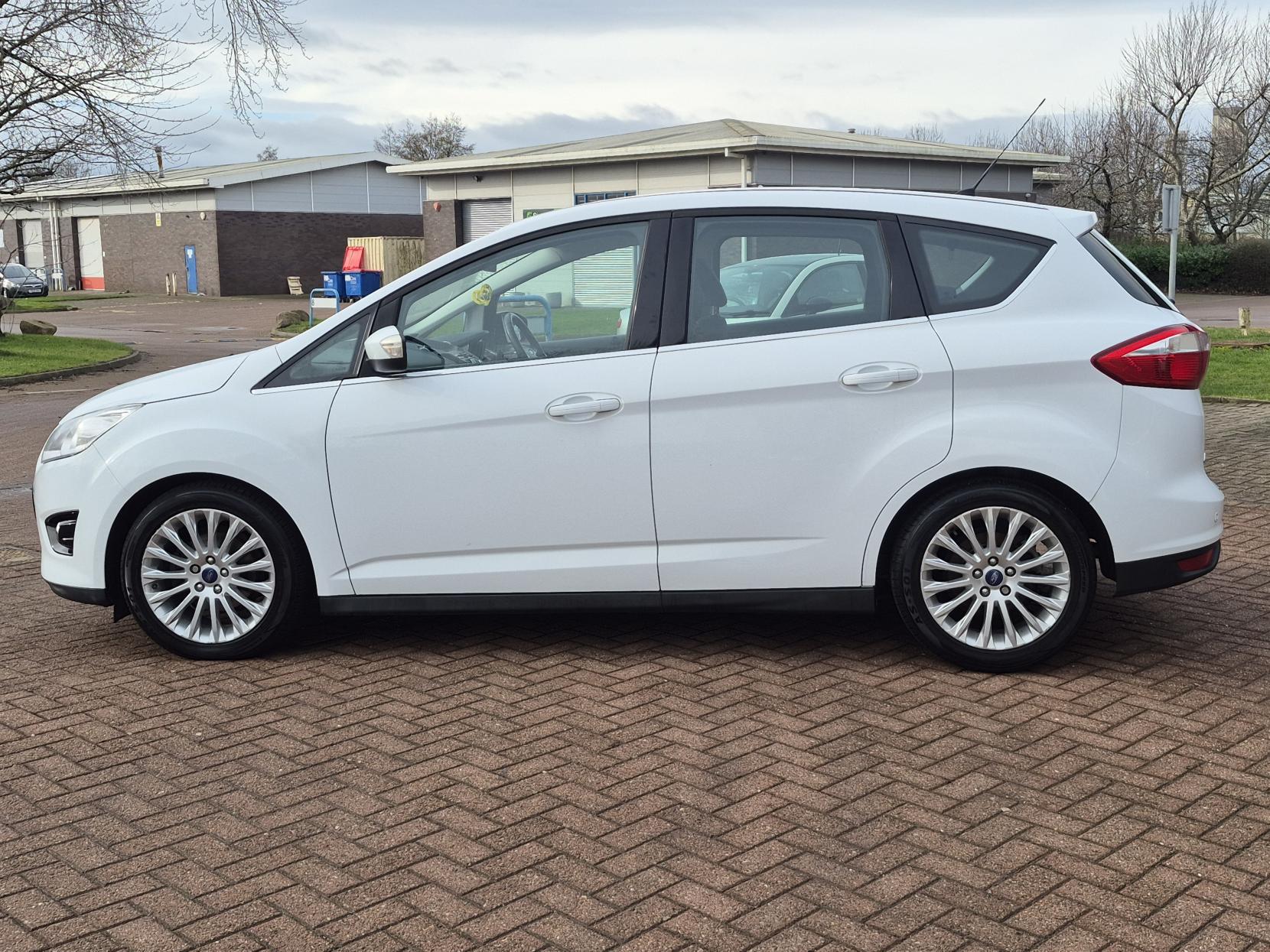 Ford C-Max 1.6 TDCi Titanium MPV 5dr Diesel Manual Euro 5 (115 ps)