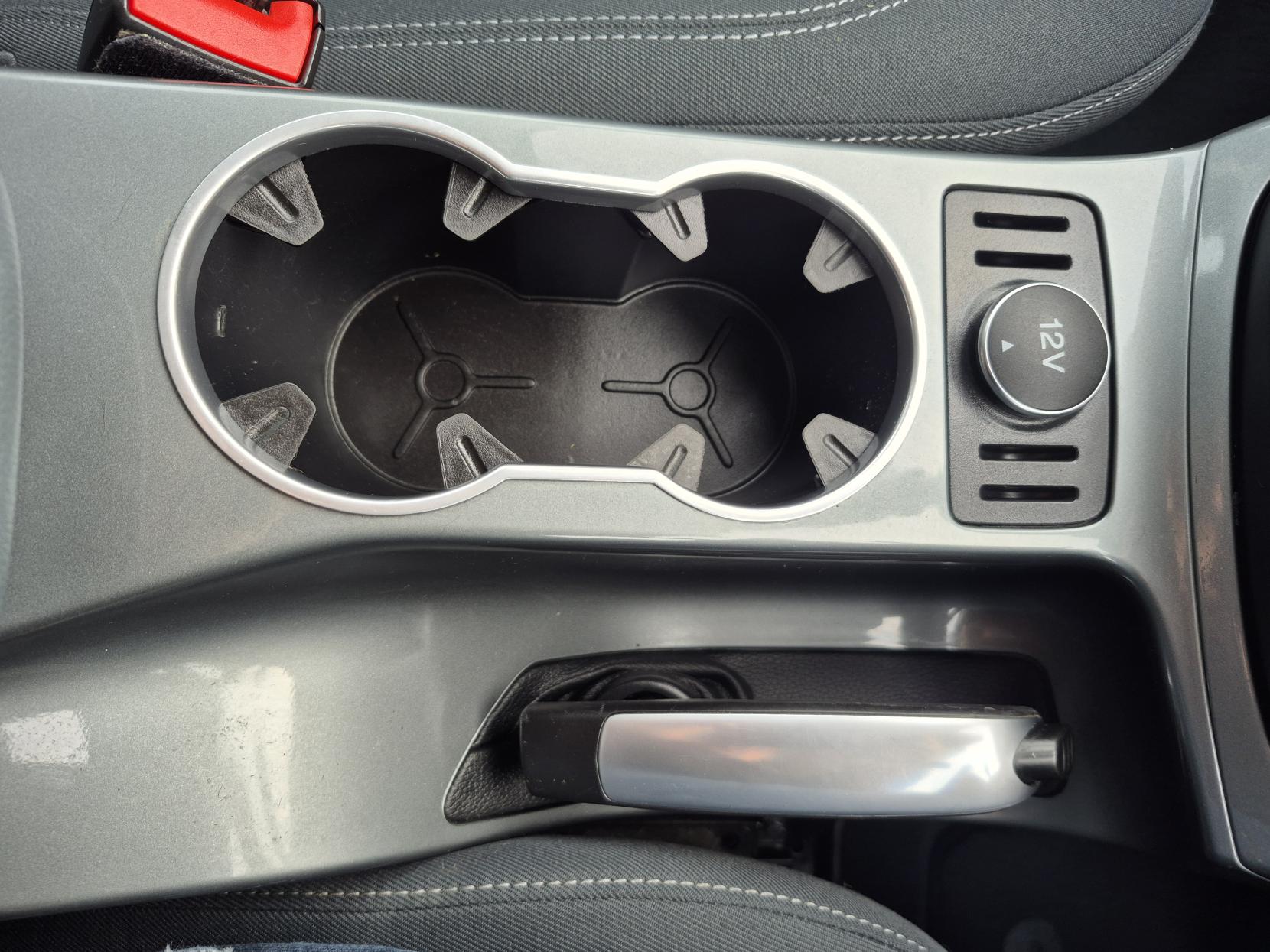 Ford C-Max 1.6 TDCi Titanium MPV 5dr Diesel Manual Euro 5 (115 ps)