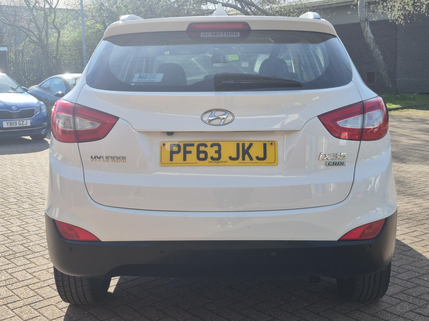 Hyundai ix35 1.7 CRDi SE SUV 5dr Diesel Manual Euro 5 (s/s) (Nav) (115 ps)