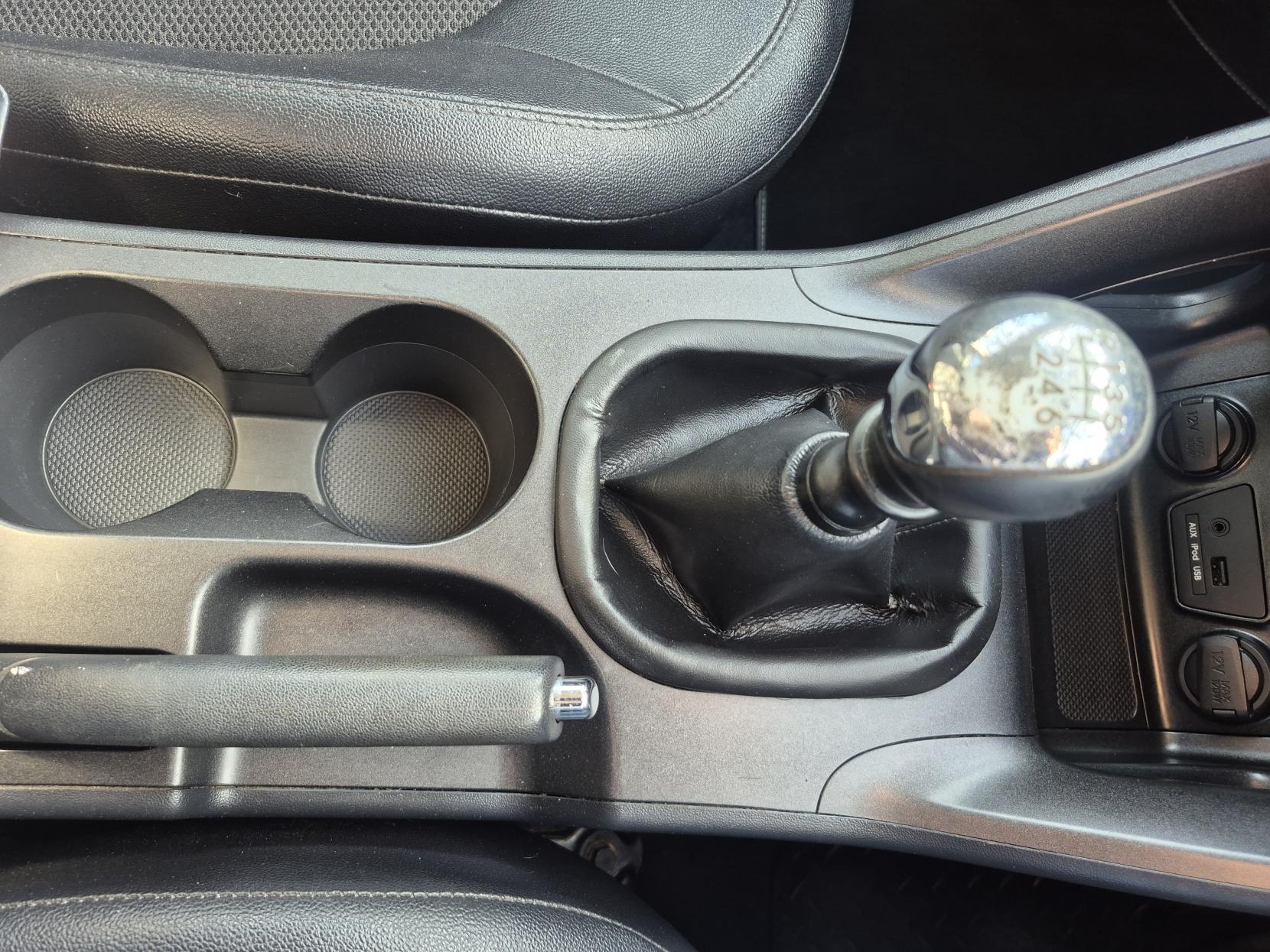 Hyundai ix35 1.7 CRDi SE SUV 5dr Diesel Manual Euro 5 (s/s) (Nav) (115 ps)