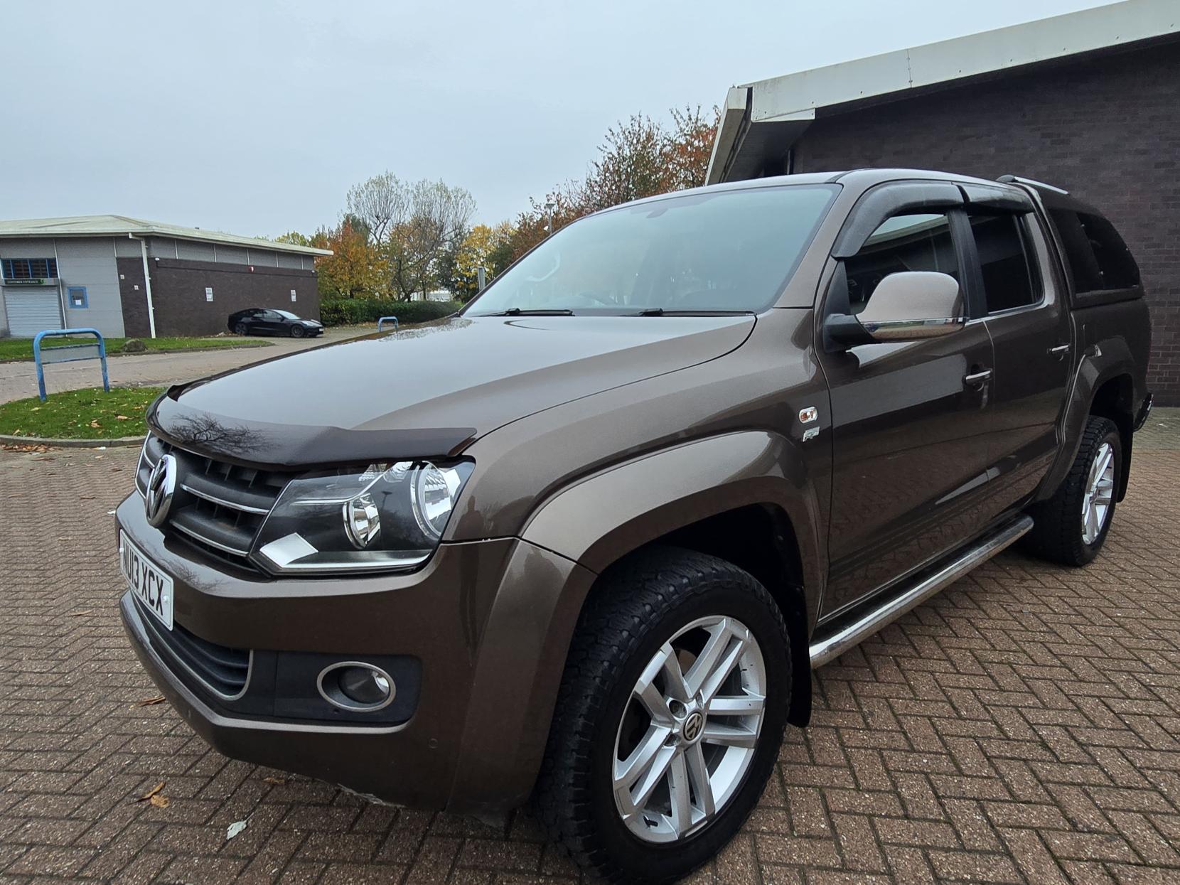 Volkswagen Amarok 2.0 BiTDI BlueMotion Tech Highline Pickup Double Cab 4dr Diesel Auto 4Motion Euro 5 (s/s) (180 ps)