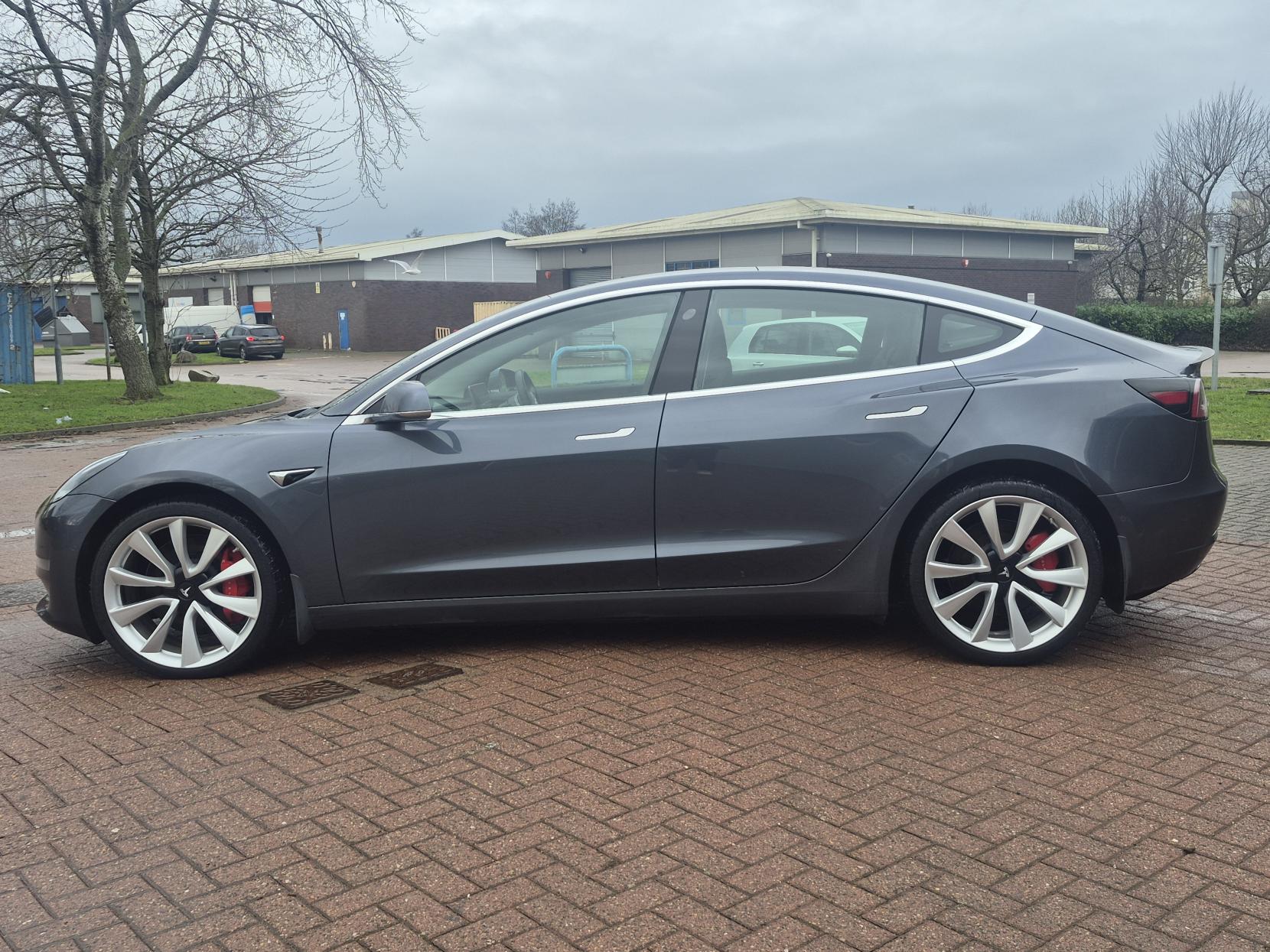 Tesla Model 3 (Dual Motor) Performance Saloon 4dr Electric Auto 4WDE (Performance Upgrade) (449 bhp)