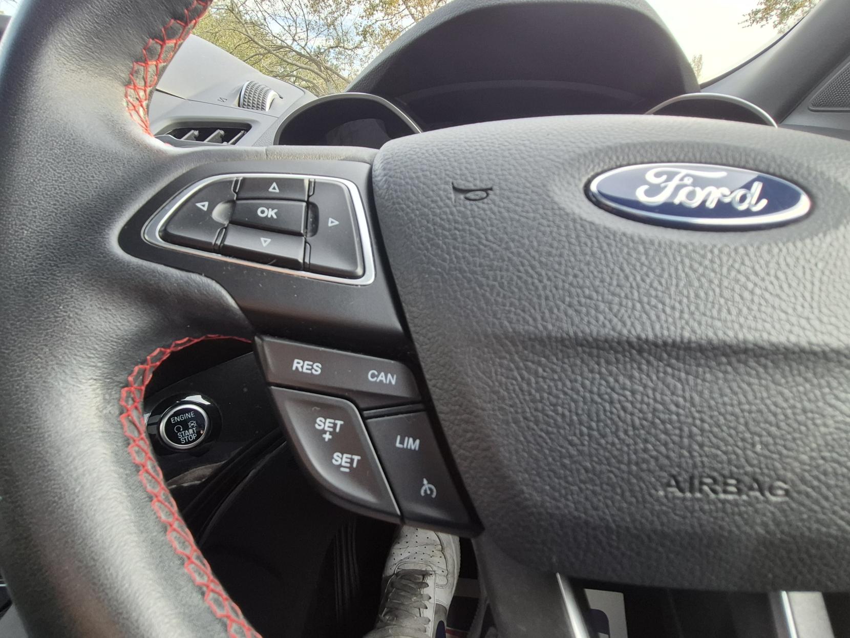 Ford Kuga 1.5 TDCi ST-Line X SUV 5dr Diesel Manual Euro 6 (s/s) (120 ps)