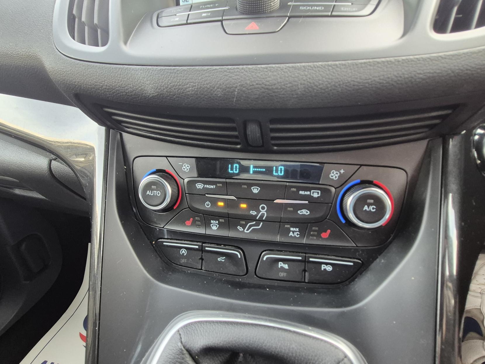 Ford Kuga 1.5 TDCi ST-Line X SUV 5dr Diesel Manual Euro 6 (s/s) (120 ps)