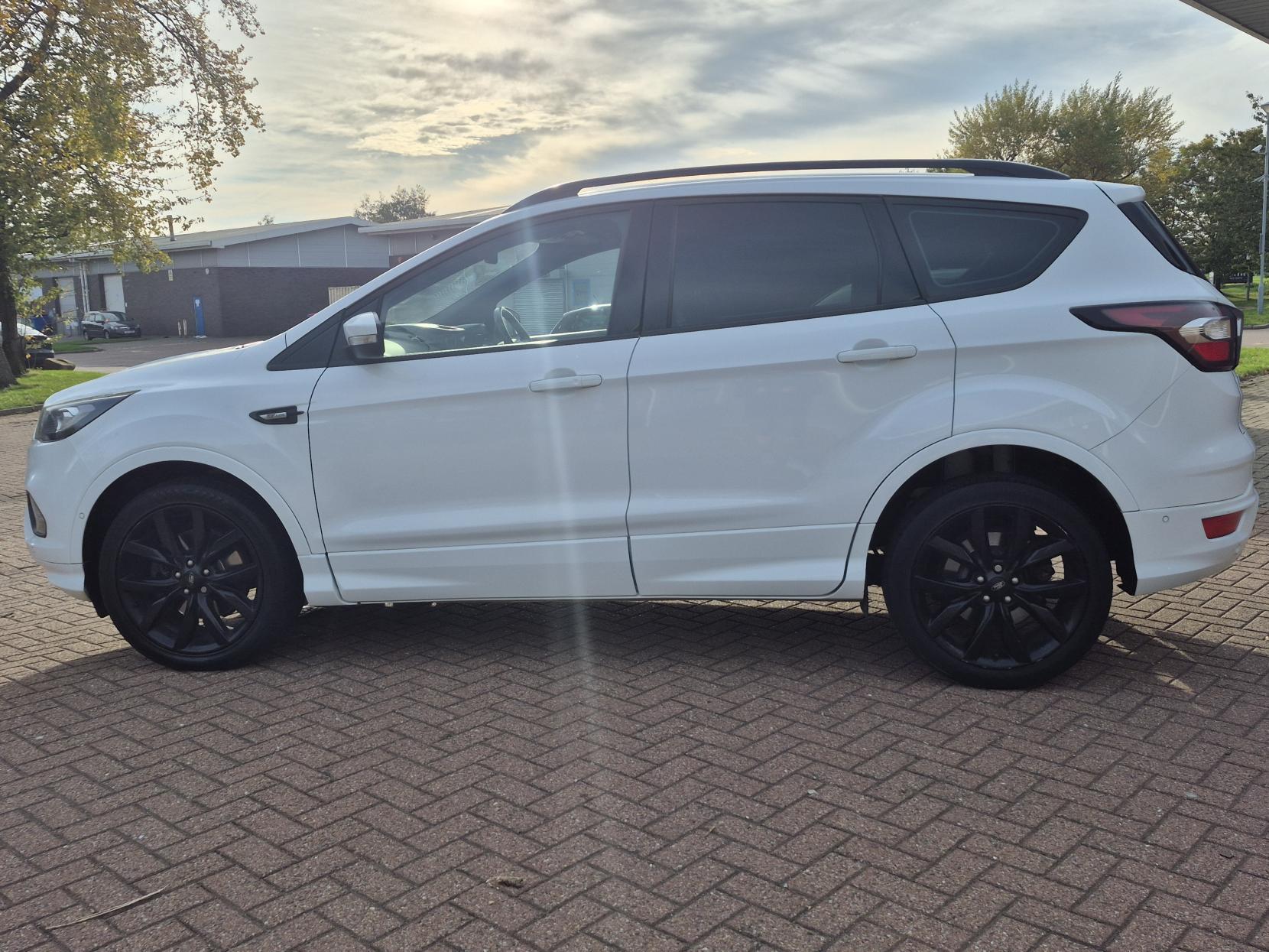 Ford Kuga 1.5 TDCi ST-Line X SUV 5dr Diesel Manual Euro 6 (s/s) (120 ps)