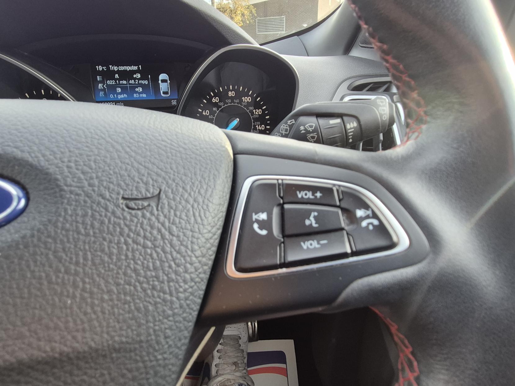 Ford Kuga 1.5 TDCi ST-Line X SUV 5dr Diesel Manual Euro 6 (s/s) (120 ps)