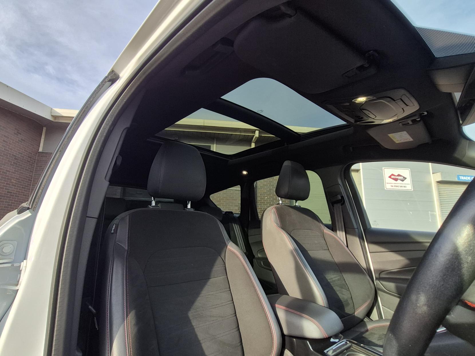 Ford Kuga 1.5 TDCi ST-Line X SUV 5dr Diesel Manual Euro 6 (s/s) (120 ps)