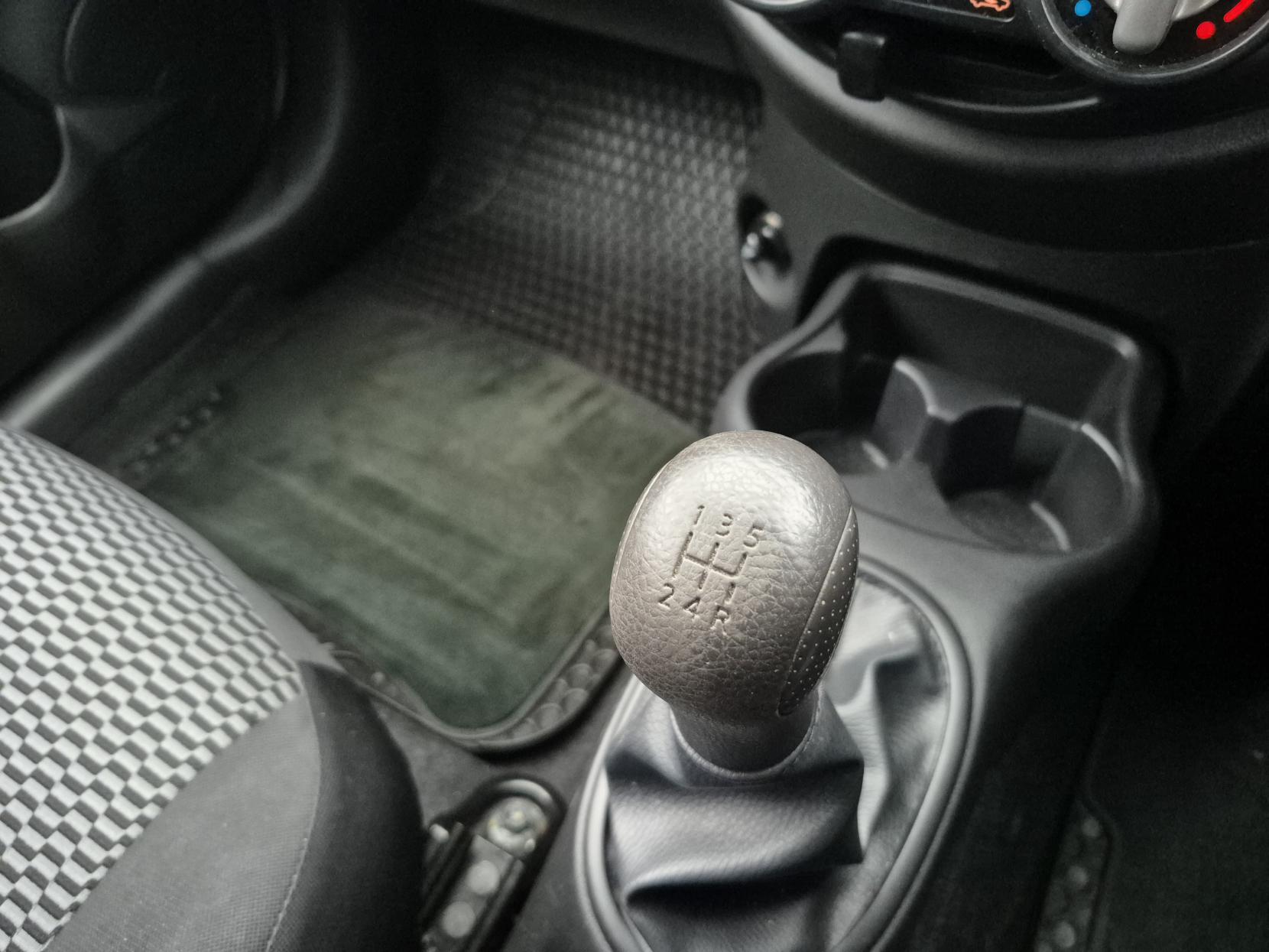 Nissan Micra 1.2 Vibe Hatchback 5dr Petrol Manual Euro 6 (80 ps)