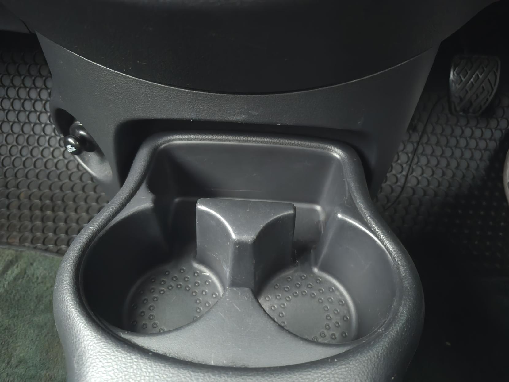 Nissan Micra 1.2 Vibe Hatchback 5dr Petrol Manual Euro 6 (80 ps)