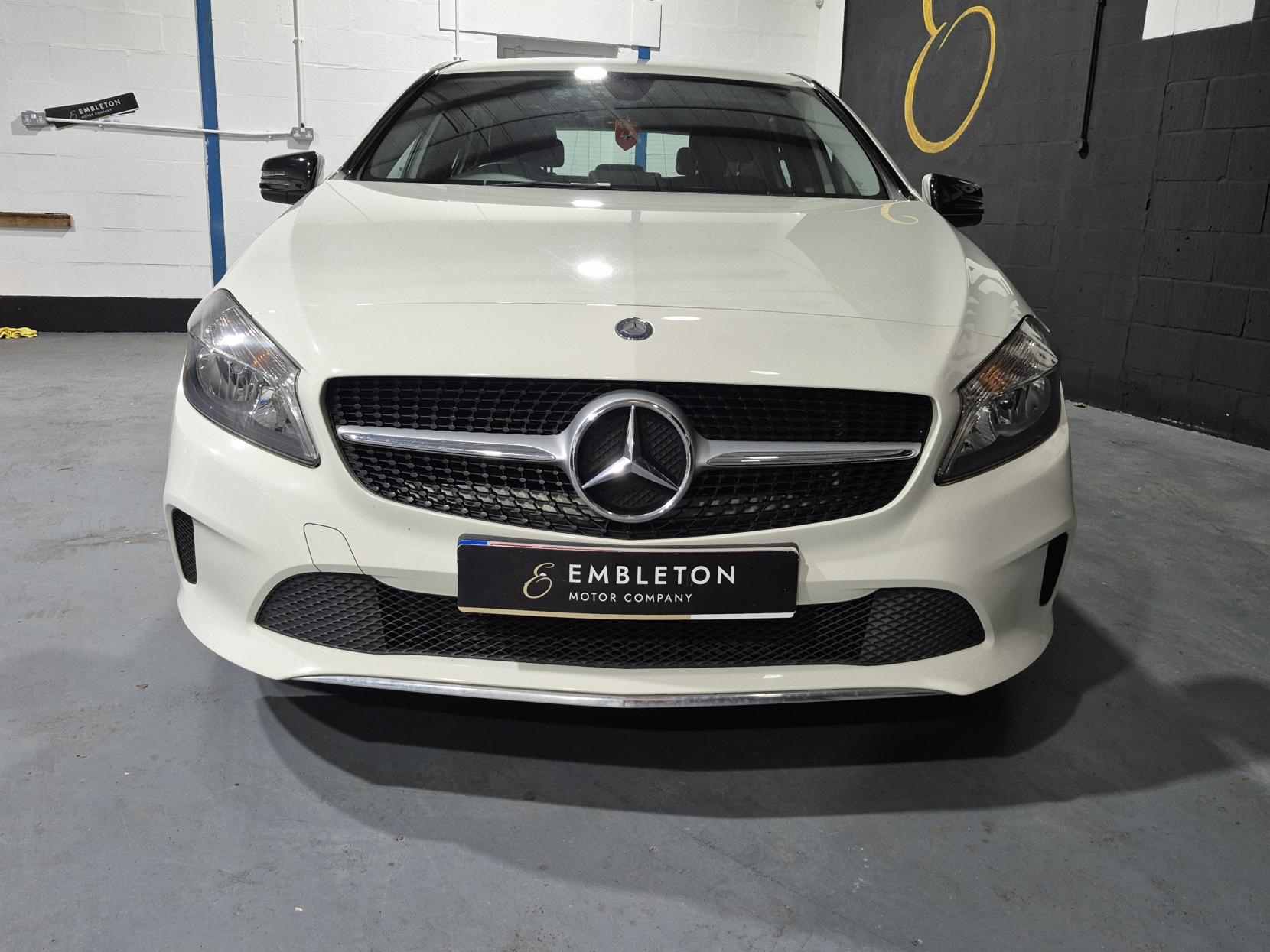 Mercedes-Benz A Class 2.1 A200d Sport Hatchback 5dr Diesel Manual Euro 6 (s/s) (136 ps)