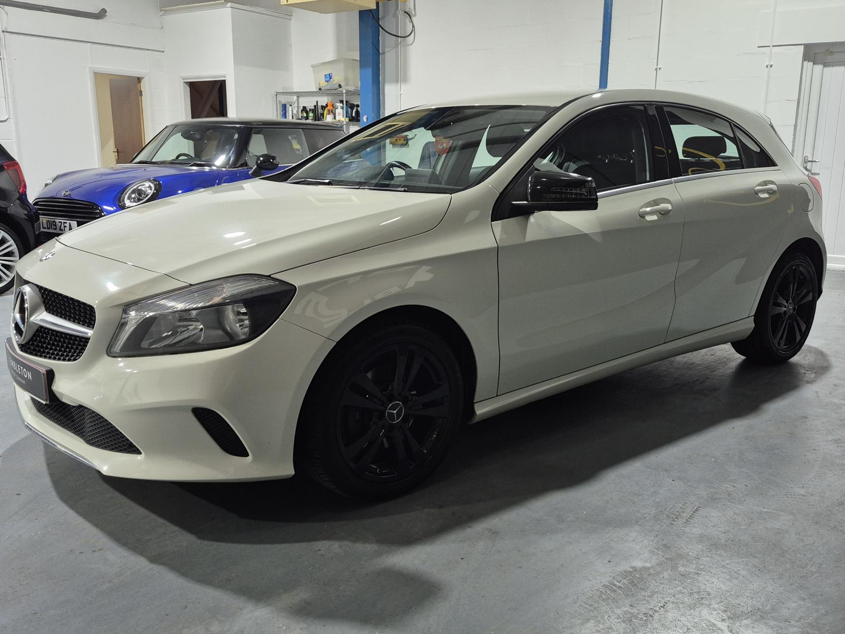 Mercedes-Benz A Class 2.1 A200d Sport Hatchback 5dr Diesel Manual Euro 6 (s/s) (136 ps)
