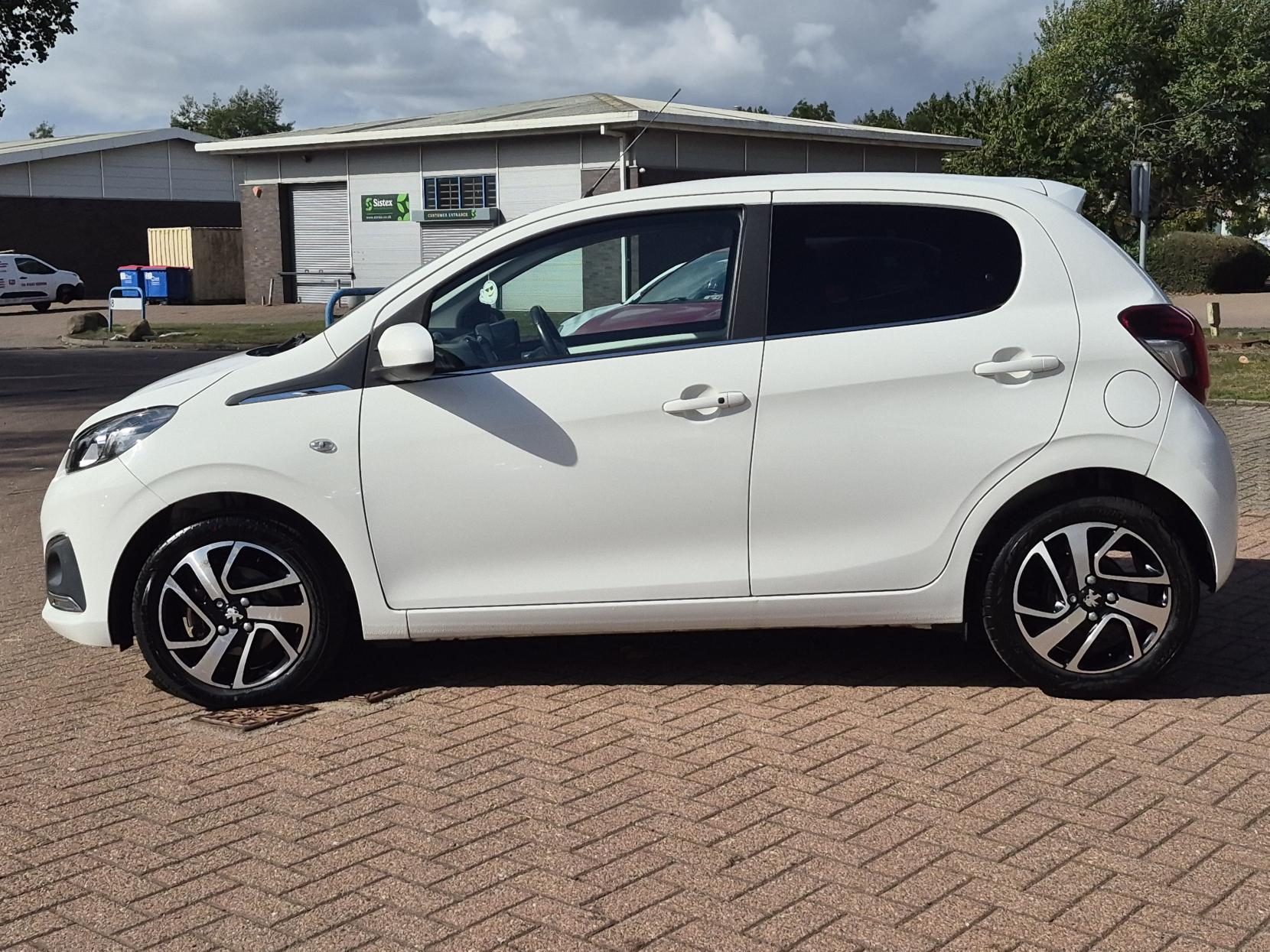 Peugeot 108 1.2 PureTech Allure Hatchback 5dr Petrol Manual Euro 6 (82 ps)