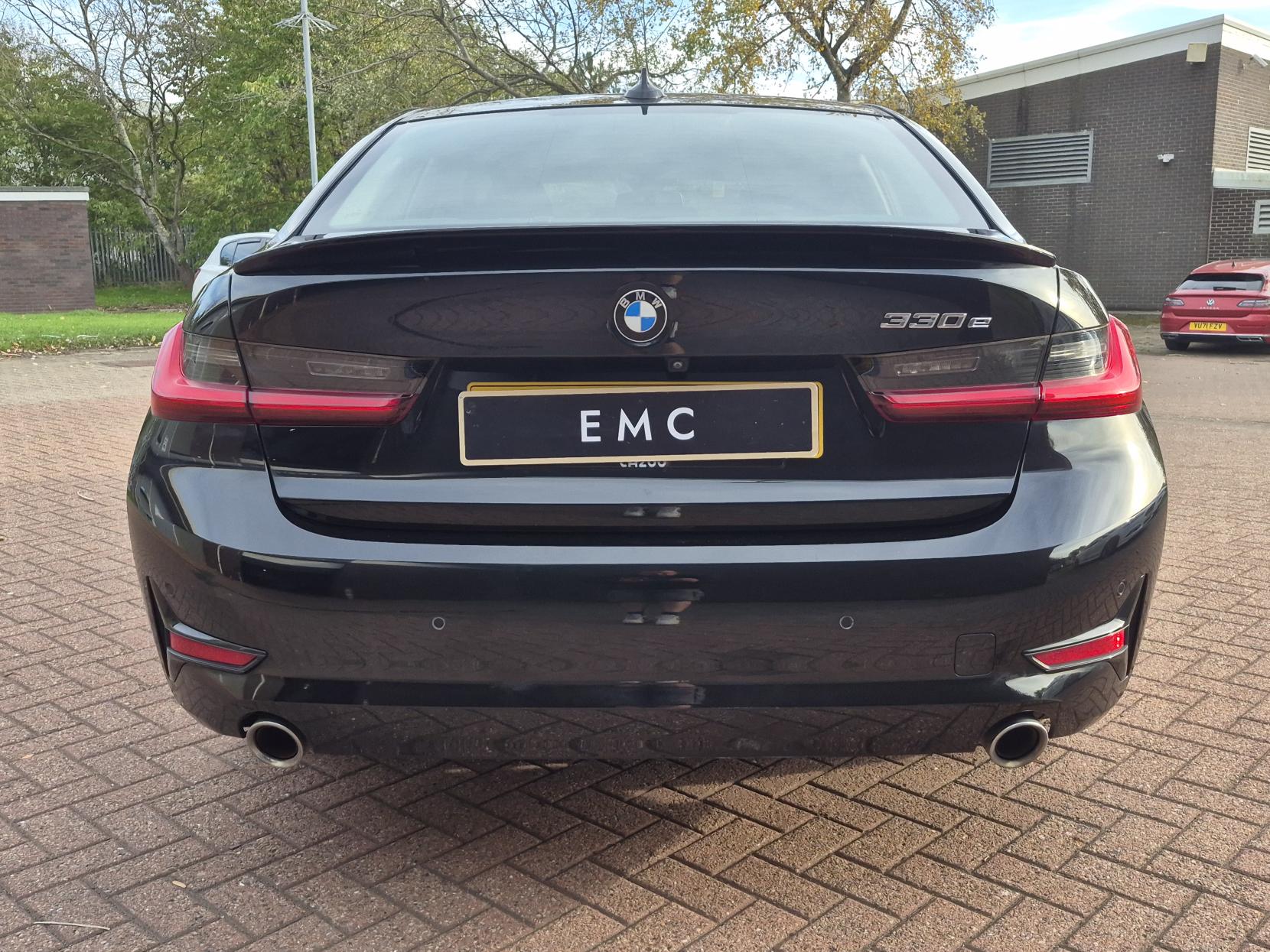BMW 3 Series 2.0 330e 12kWh SE Pro Saloon 4dr Petrol Plug-in Hybrid Auto Euro 6 (s/s) (292 ps)