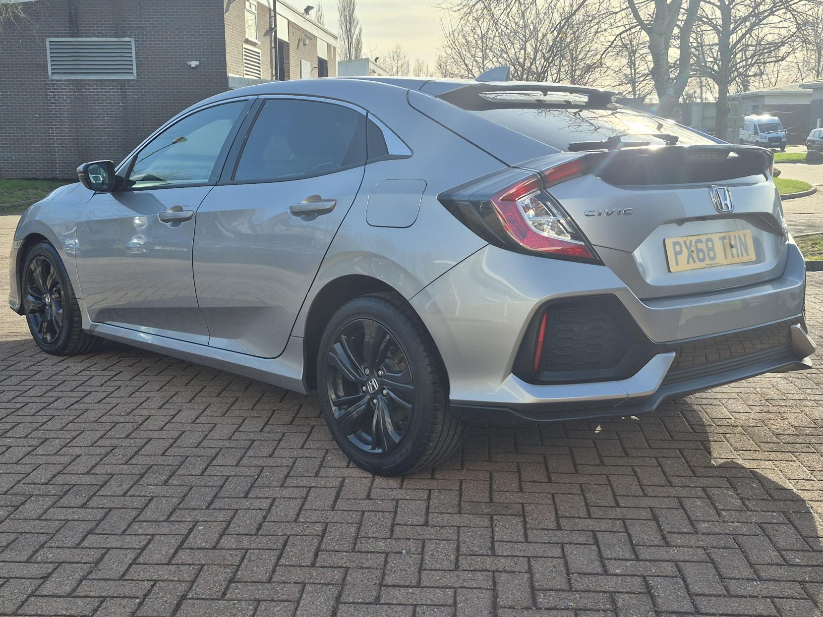 Honda Civic 1.0 VTEC Turbo SR Hatchback 5dr Petrol Manual Euro 6 (s/s) (126 ps)