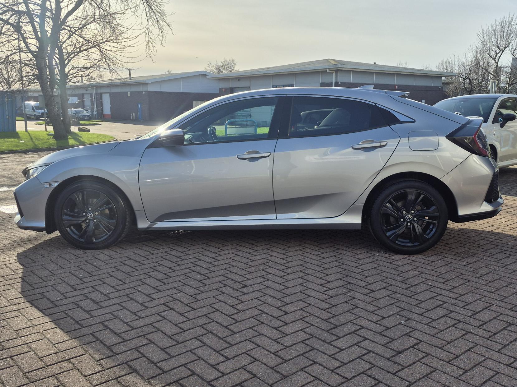 Honda Civic 1.0 VTEC Turbo SR Hatchback 5dr Petrol Manual Euro 6 (s/s) (126 ps)